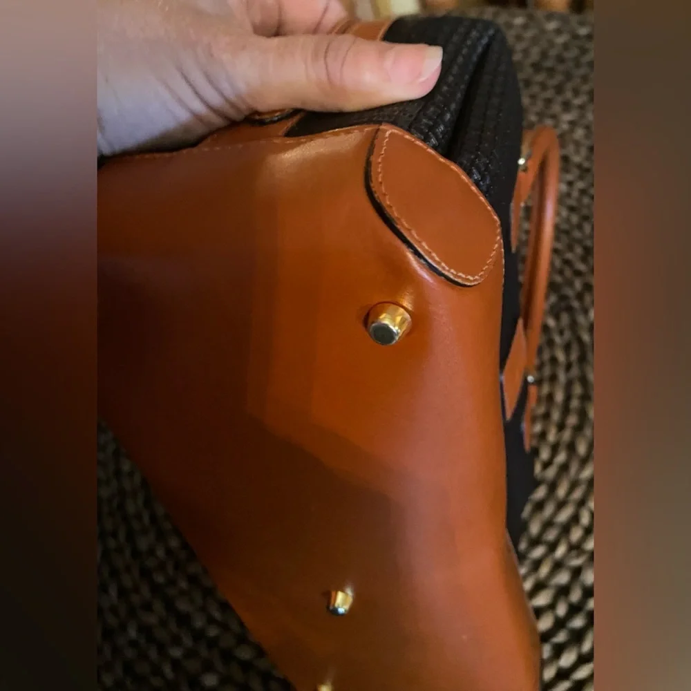 BALLY - VINTAGE- EUC - Mini Boston Bag with Embossed Logo - Amazing Condition